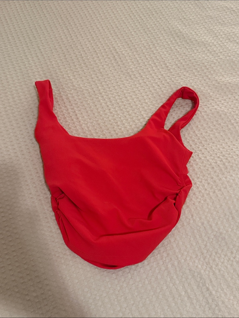 Ribbed red workout top